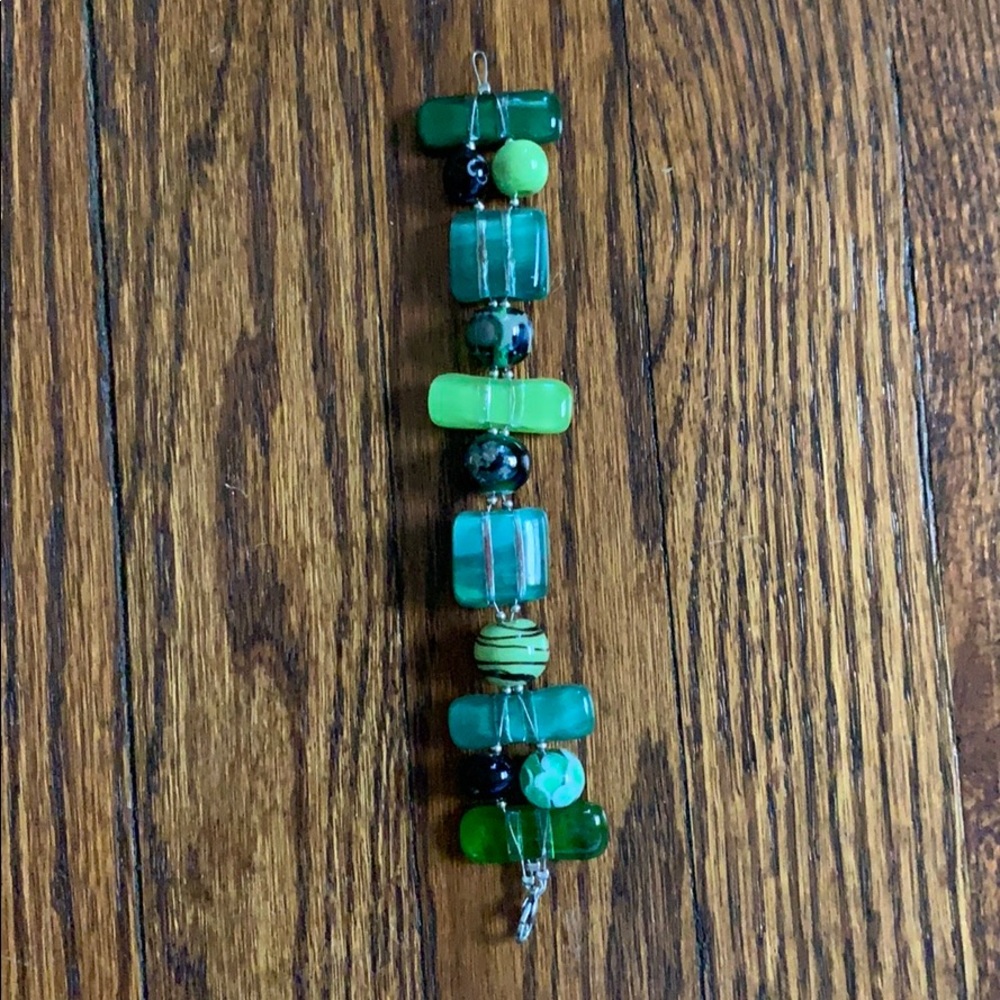 Beaded bracelet
